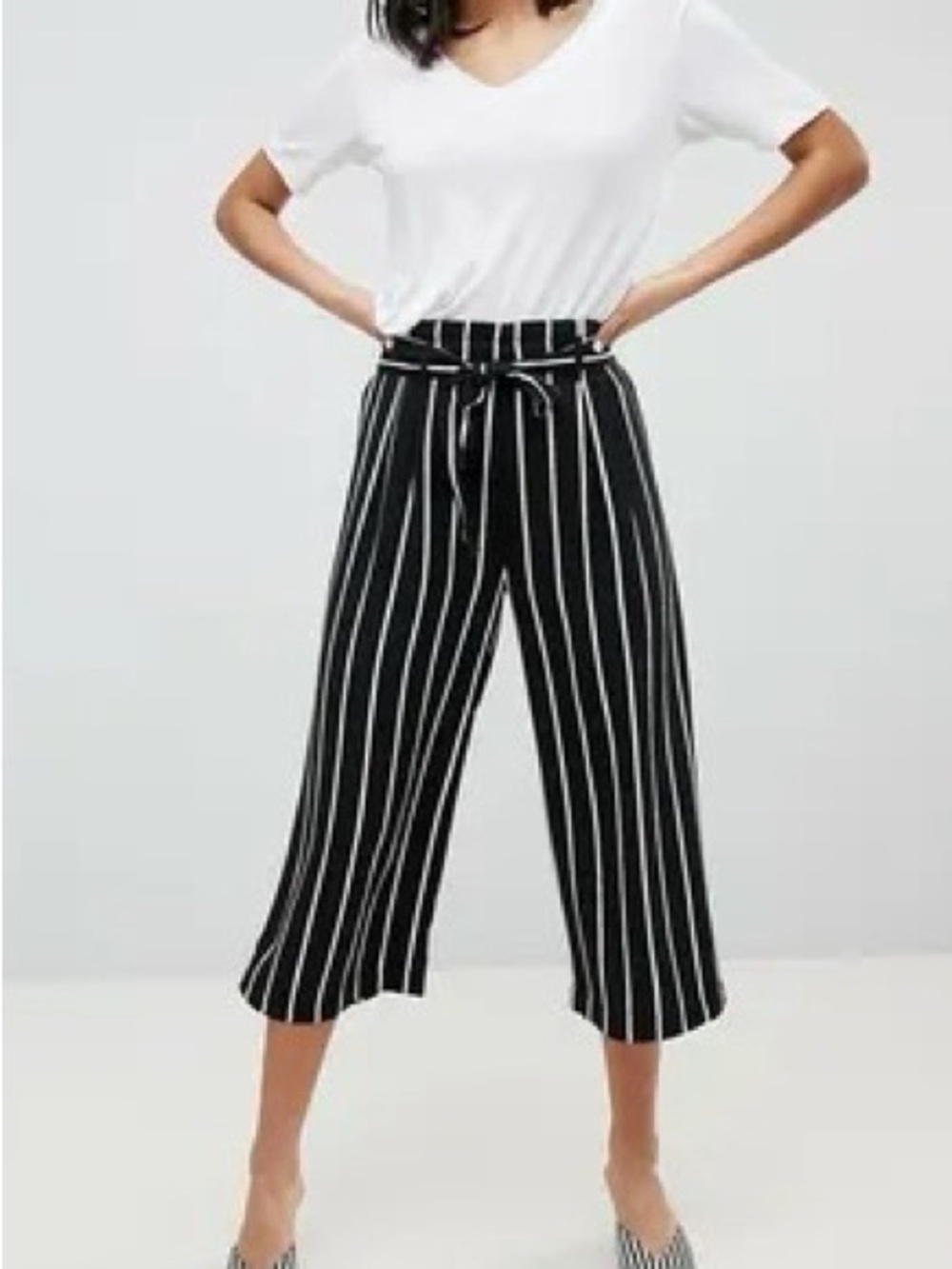 Stradivarius Black & White Vertical Stripe Culotte Capris
